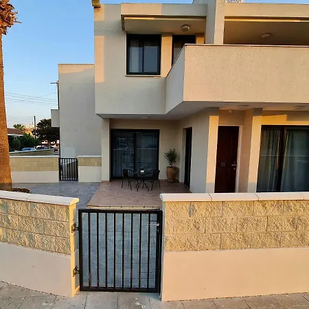 Apartment Pylaapts - Near The *