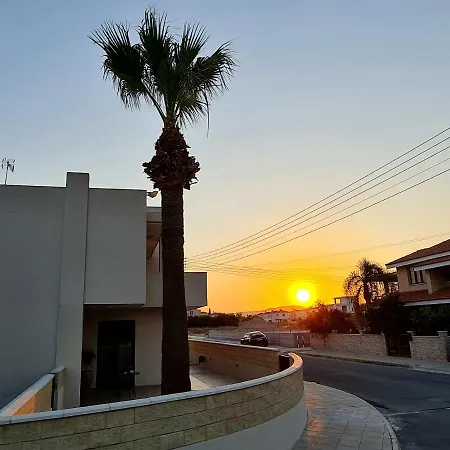 Pylaapts - Near The Lägenhet *