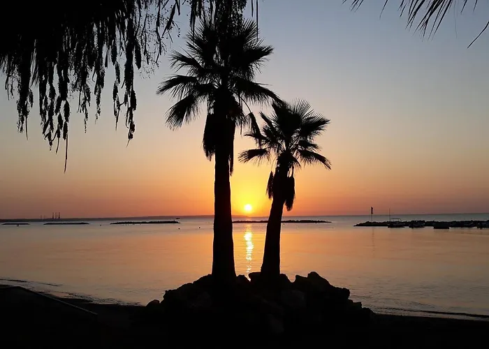 Pylaapts - Near The Apartament